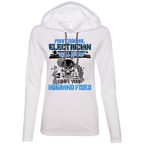 A black t-shirt with the shopify logo