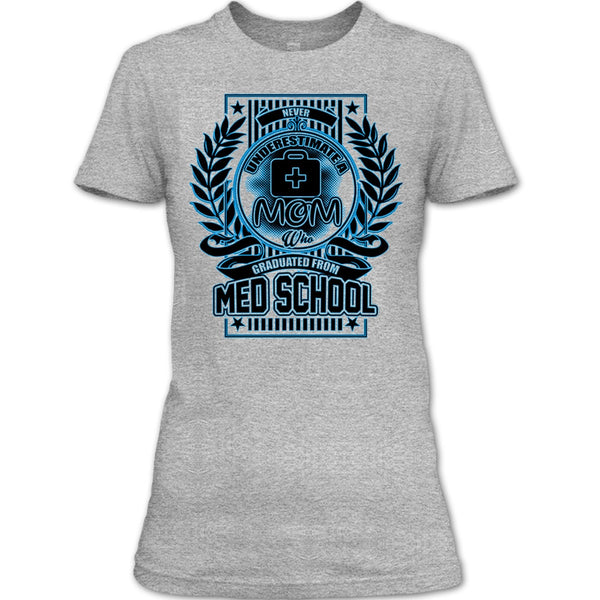 Neve Underestimate A Mom T Shirt, Gift For Mom T Shirt