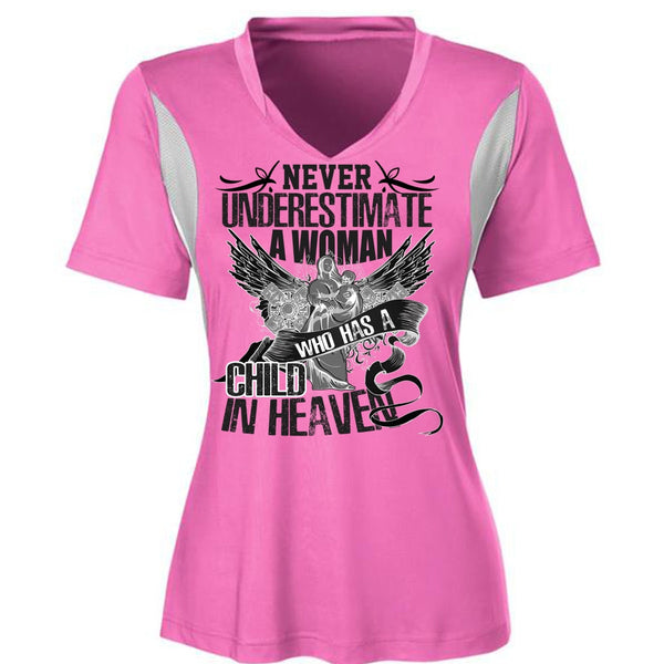 Woman Who Has A Child In Heaven T Shirt, I Love Mom T Shirt