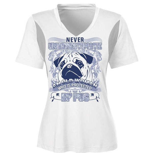 Old Woman Who Is Protected By Pug T Shirt, I Love Pug T Shirt, Awesome T-Shirts