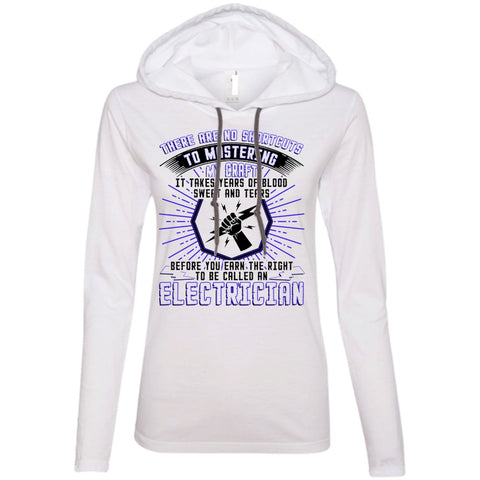 A black t-shirt with the shopify logo