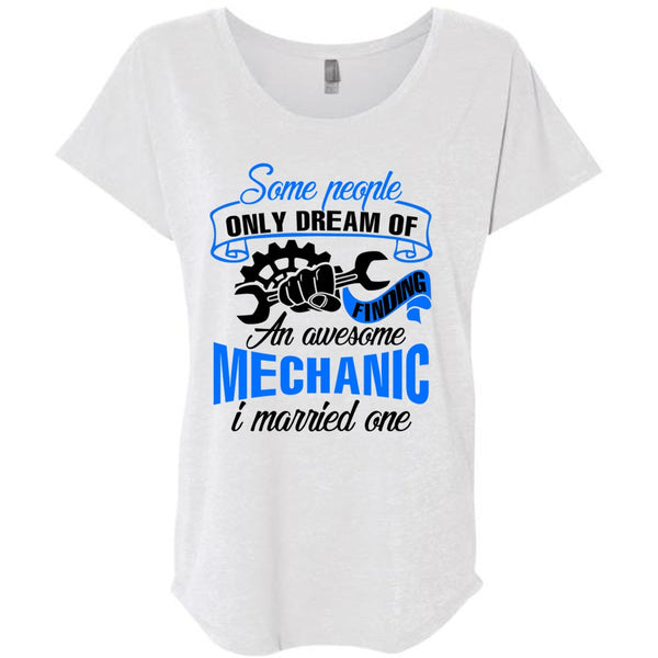 Awesome Mechanic T Shirt, I Love Mechanic T Shirt, Awesome T-Shirts