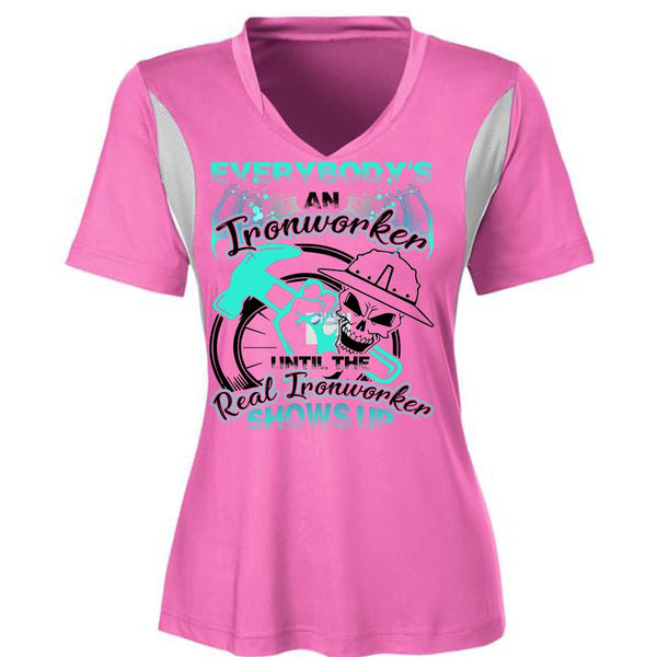 Everybody's An Ironworker T Shirt, I Love Ironworker T Shirt, Awesome T-Shirts
