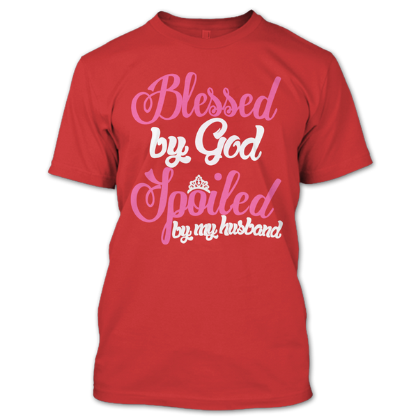 A black t-shirt with the shopify logo