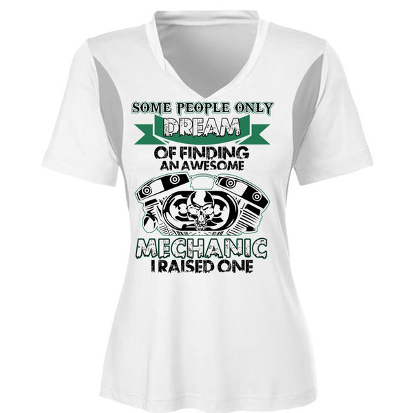 Finding An Awesome Mechanic T Shirt, I Love Mechanic T Shirt, Awesome T-Shirts