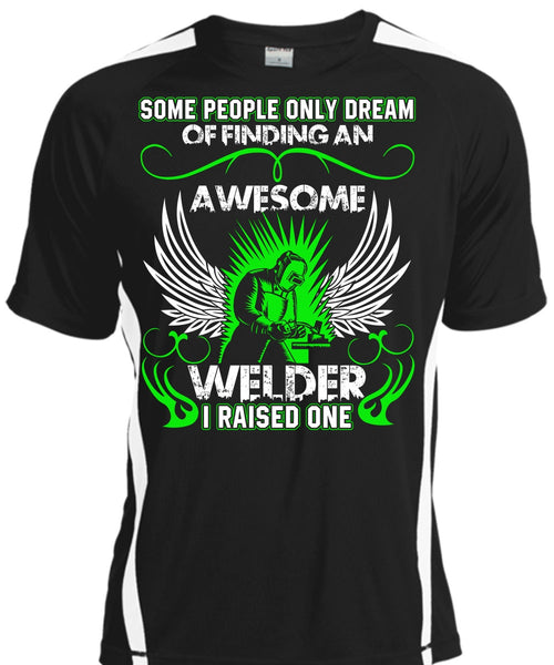 A black t-shirt with the shopify logo