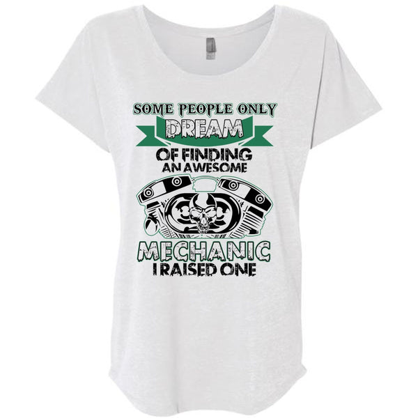 Finding An Awesome Mechanic T Shirt, I Love Mechanic T Shirt, Awesome T-Shirts