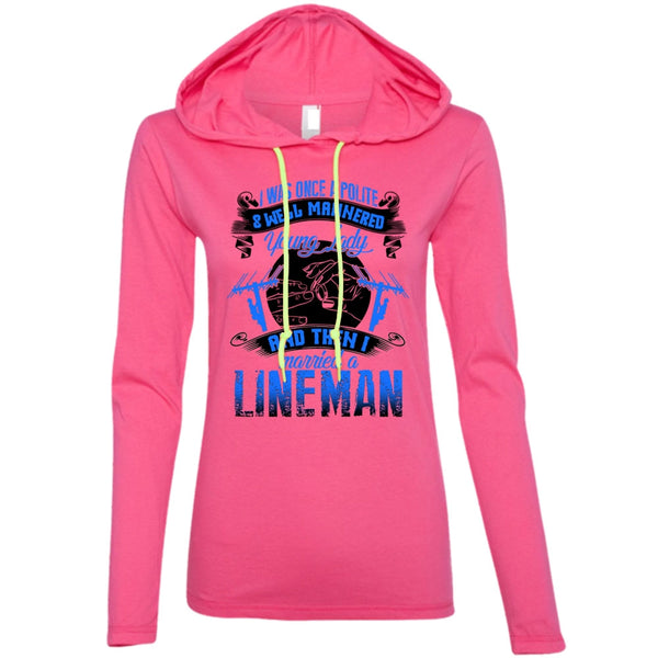 I Married A Lineman T Shirt, I Love Lineman T Shirt, Awesome T-Shirts