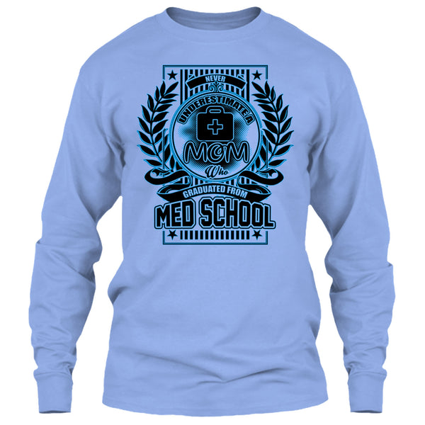 Neve Underestimate A Mom T Shirt, Gift For Mom T Shirt